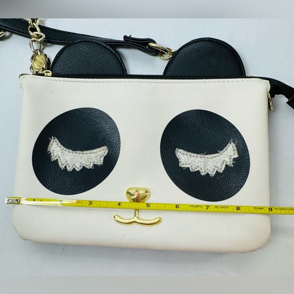 Betsey Johnson Panda Face Crossbody Wristlet Black White Gold - Picture 14 of 16